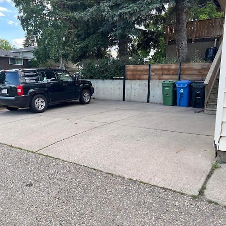 Cozy Basement Suite-溫馨小屋 Designated Parking Calgary Zewnętrze zdjęcie