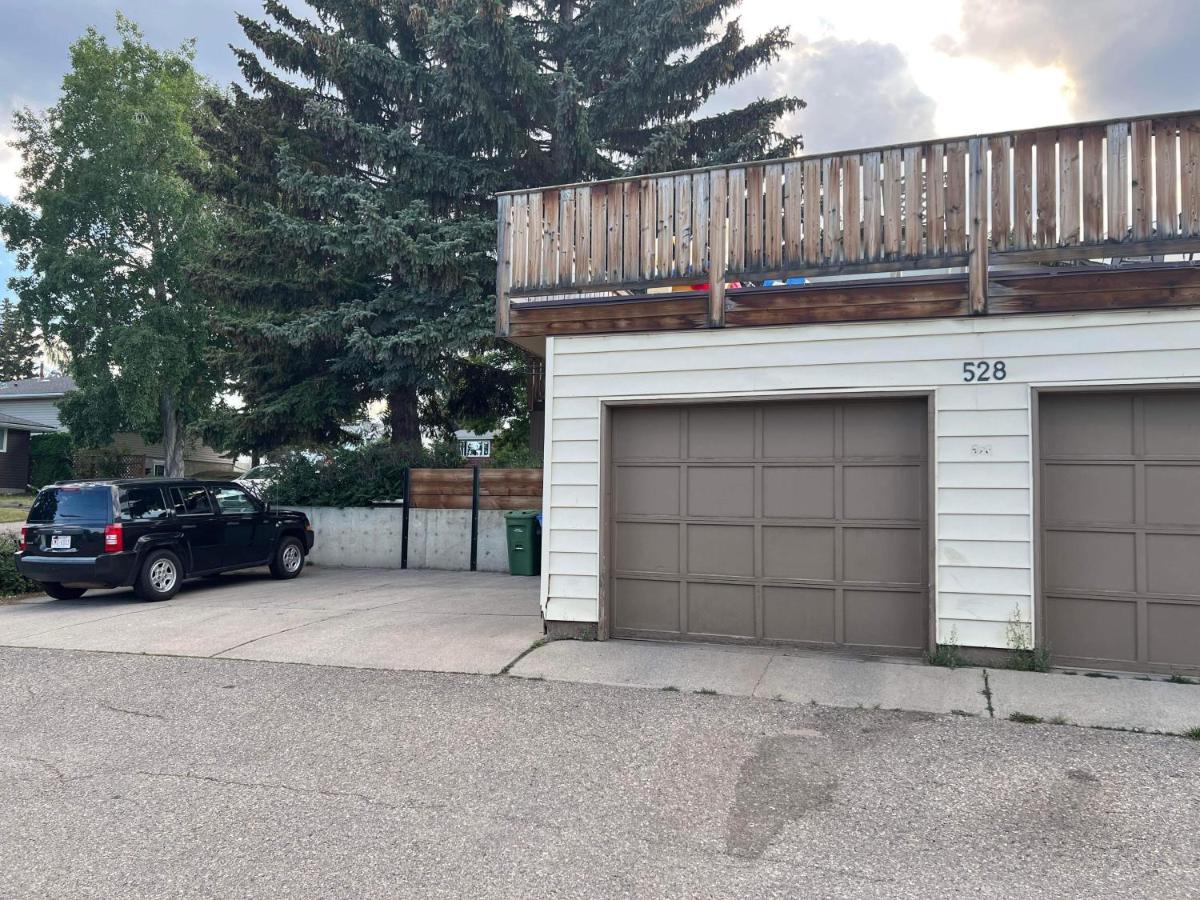Cozy Basement Suite-溫馨小屋 Designated Parking Calgary Zewnętrze zdjęcie